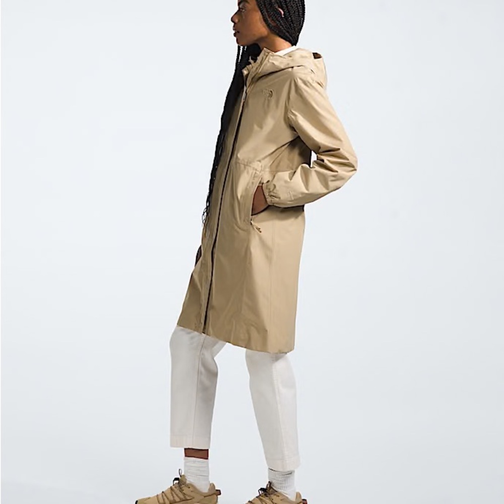 The North Face Women’s Daybreak Rain Parka | Size M - Picture 4 of 16
